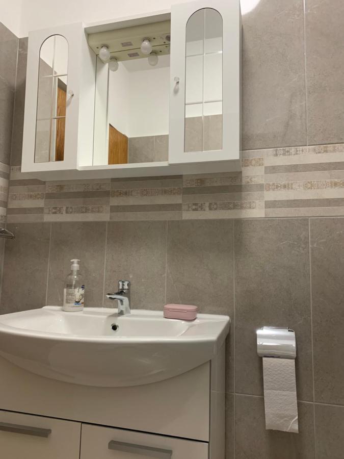 Apartman Edin Umag Exterior foto